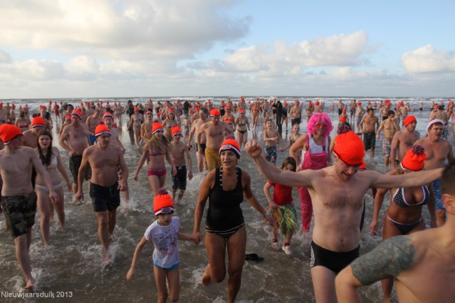 Nieuwjaarsduik 2 Nederzand(T) Noordwijk